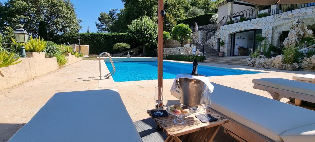 Loup Castel Boutique Hotel B&B Le Bar-sur-Loup 外观 照片